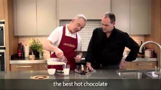 How to make a hot chocolate using an aerolatte milk frother [upl. by Hazen662]